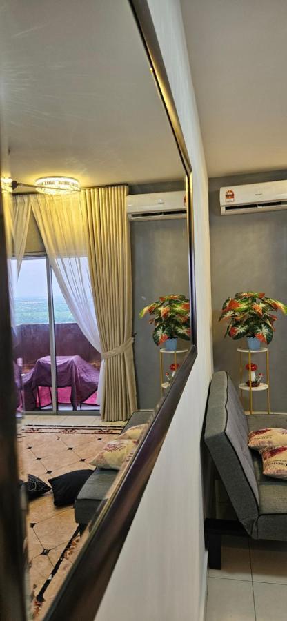 Er Homestay 2R1B Suite Nearby Klia Terminal Сепанг Экстерьер фото